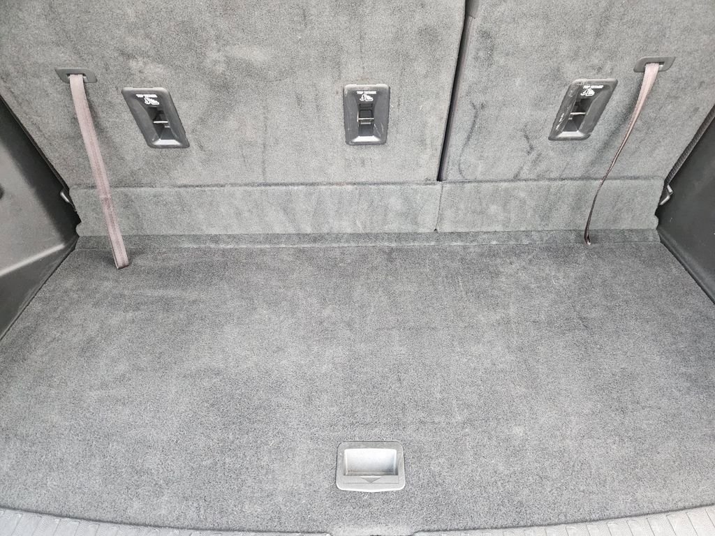 Used 2025 GMC Acadia Elevation FWD image 34