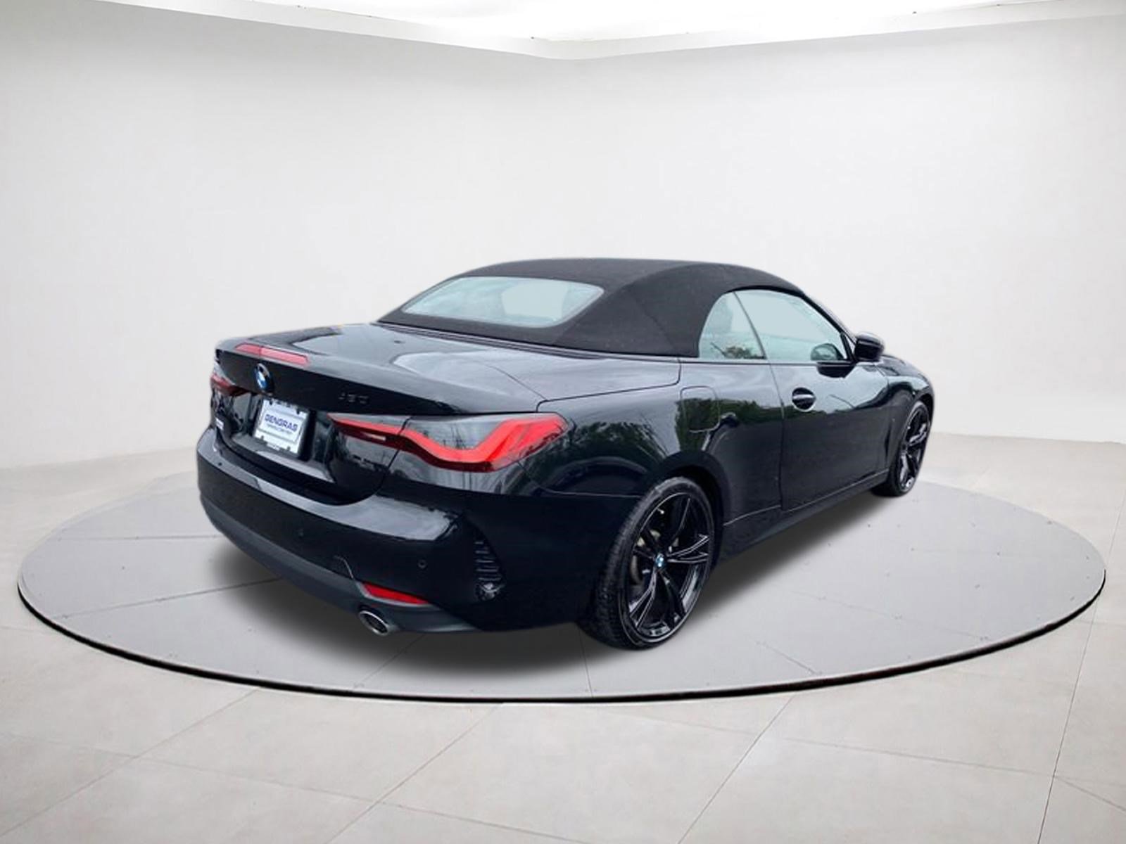 Used 2022 BMW 430i xDrive Convertible w/ Convenience Package AWD/4WD image 6