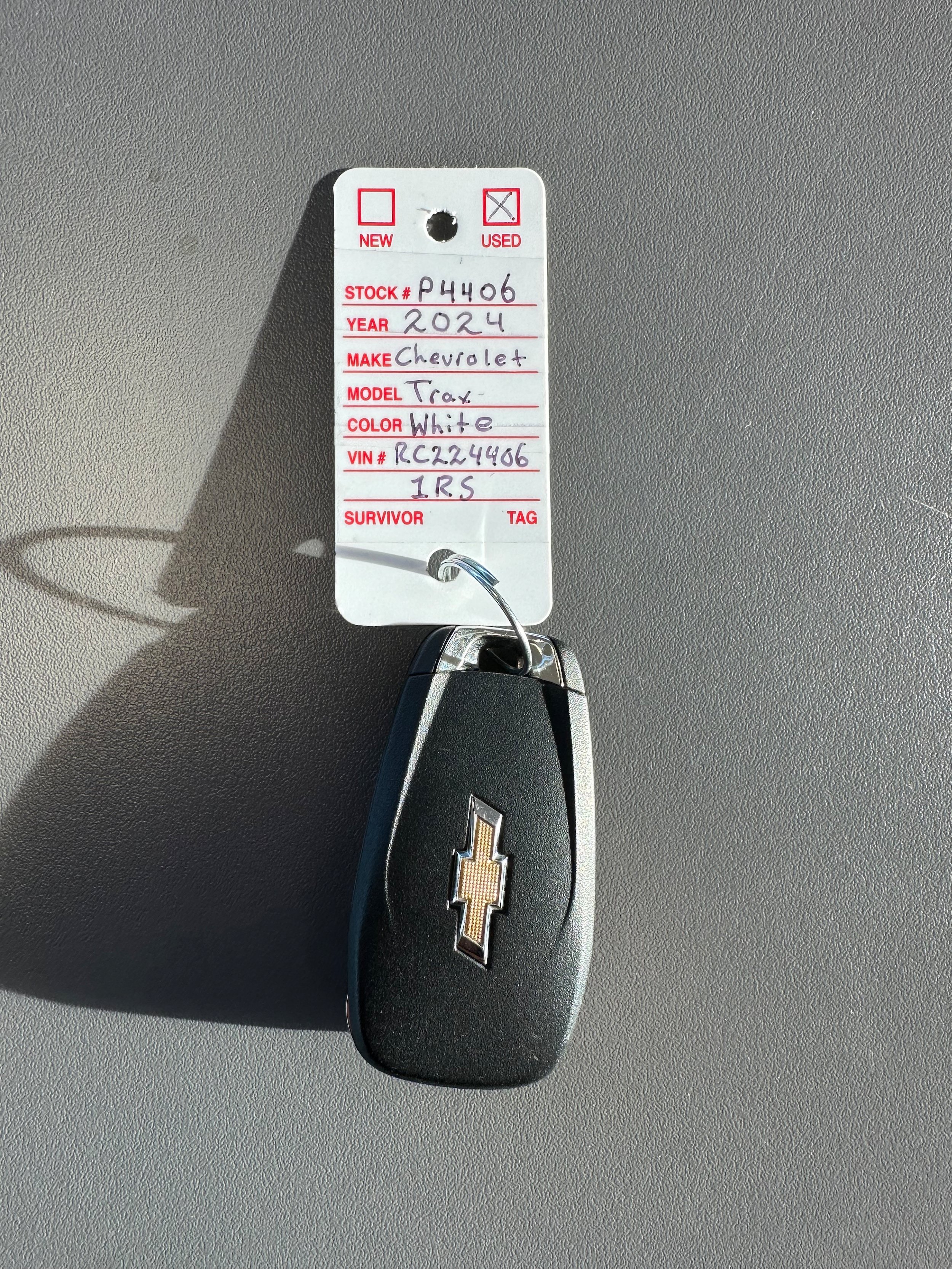 Used 2024 Chevrolet Trax RS w/ Sunroof Package FWD image 23