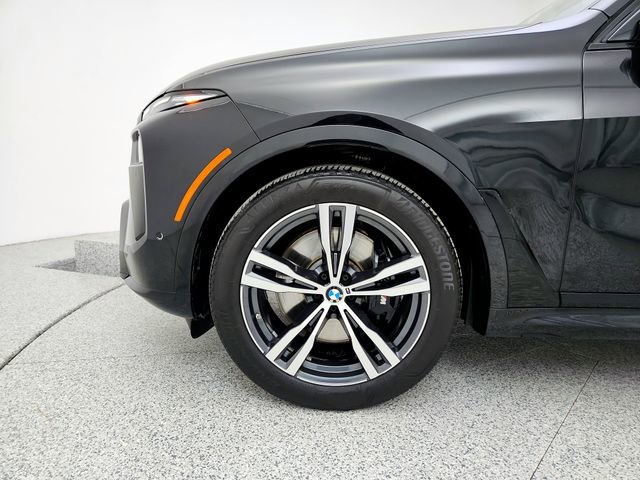Used 2023 BMW X7 xDrive40i w/ M Sport Package image 29