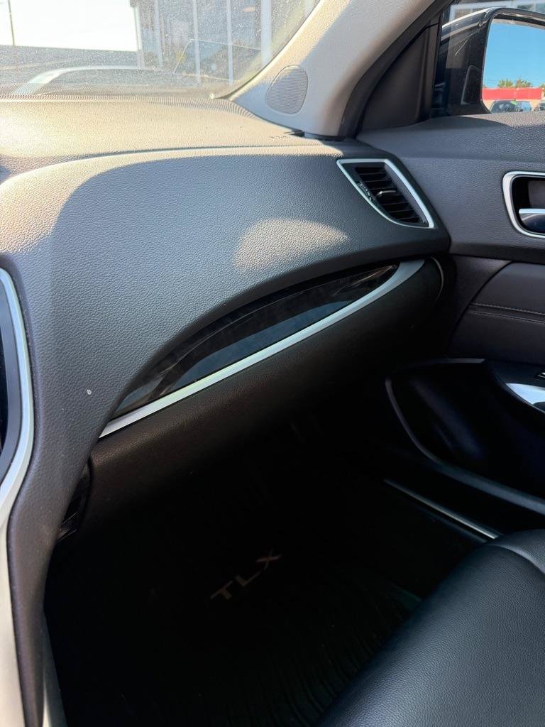 Used 2020 Acura TLX FWD image 16
