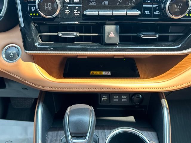 Certified 2025 Toyota Highlander Platinum AWD/4WD image 65