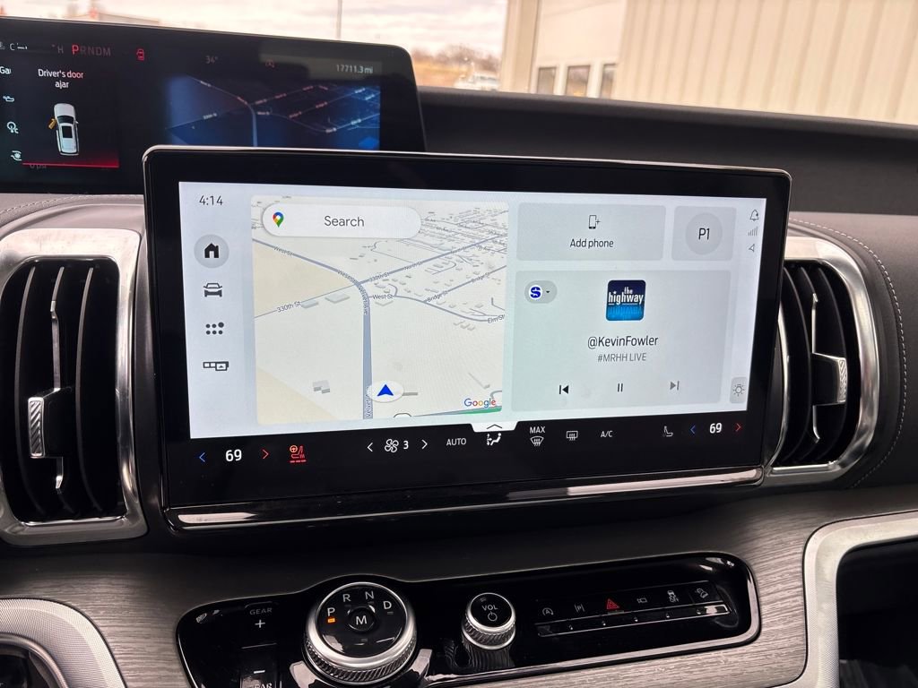 Used 2025 Ford Expedition Max Platinum w/ Driver's Package image 19