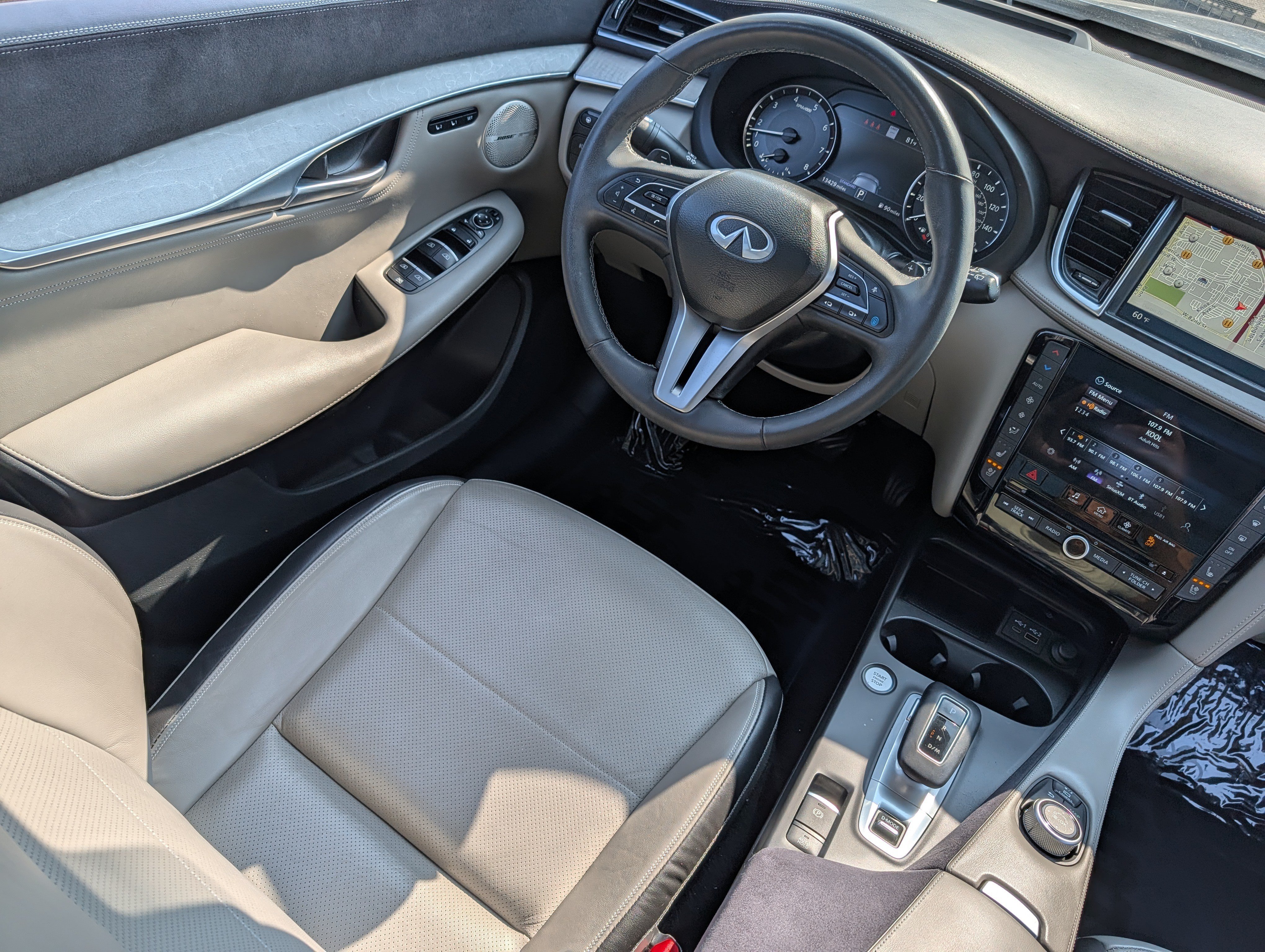 Certified 2023 INFINITI QX50 Sensory w/ Accent Package AWD/4WD image 9