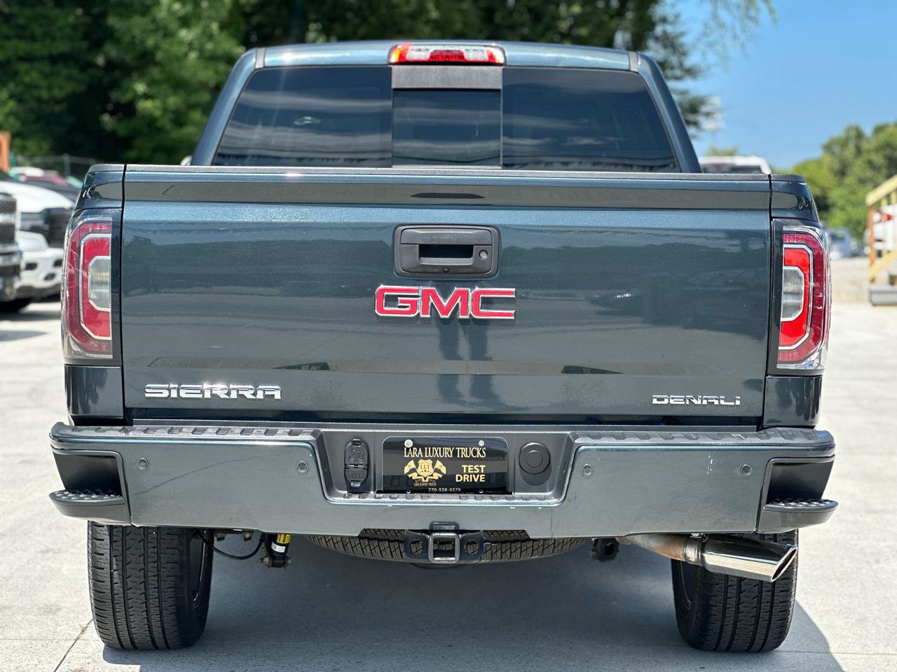 Used 2017 GMC Sierra 1500 Denali AWD/4WD image 5