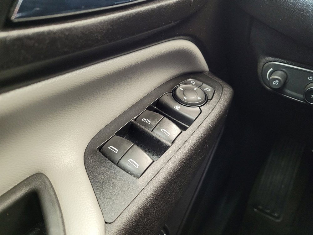 Used 2018 Chevrolet Equinox LT image 27