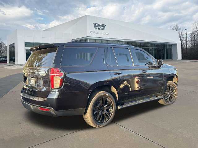 Used 2021 Chevrolet Tahoe Z71 w/ Luxury Package AWD/4WD image 4