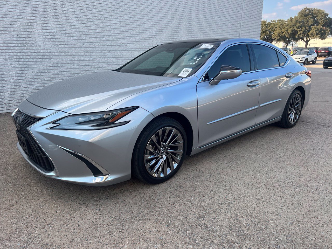 Used 2025 Lexus ES 350 Ultra Luxury w/ Accessory Package (Z2)