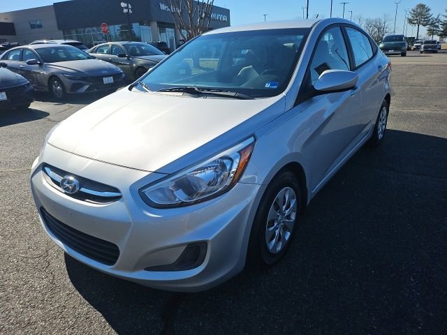 Used 2016 Hyundai Accent SE w/ Option Group 02 image 4