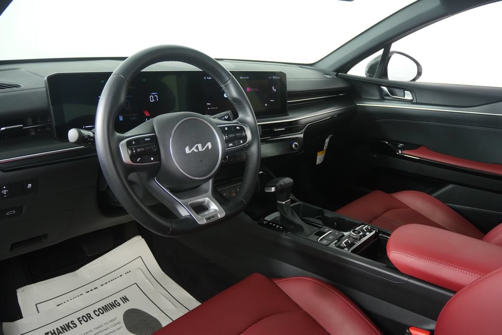 Used 2025 Kia K5 GT-Line w/ GT-Line Premium Package FWD image 12