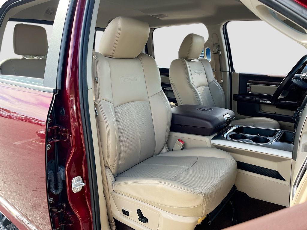 Used 2018 RAM 2500 Laramie image 28