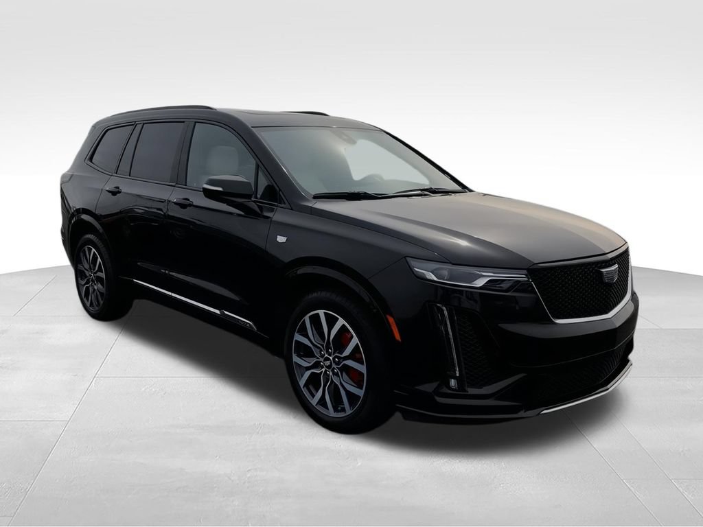 Used 2023 Cadillac XT6 Sport AWD/4WD image 2