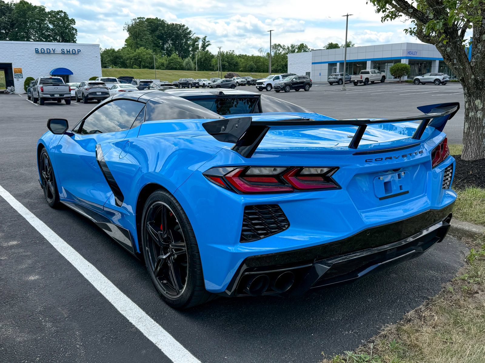 Used 2021 Chevrolet Corvette Stingray Premium Conv w/ Z51 Performance Package RWD image 4