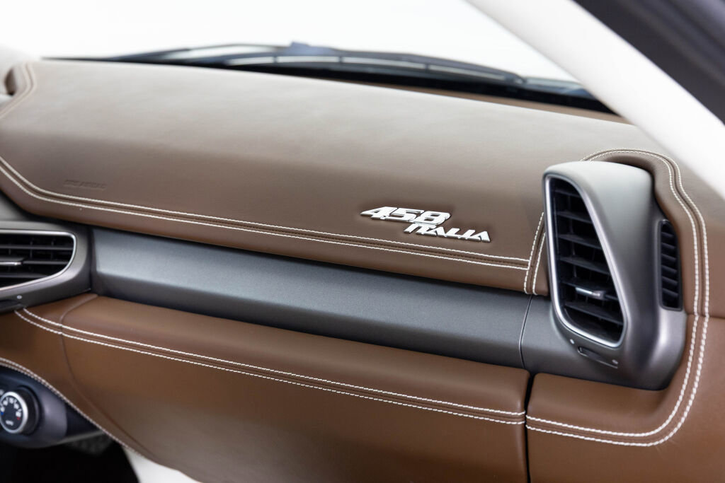 Certified 2014 Ferrari 458 Italia Coupe image 41