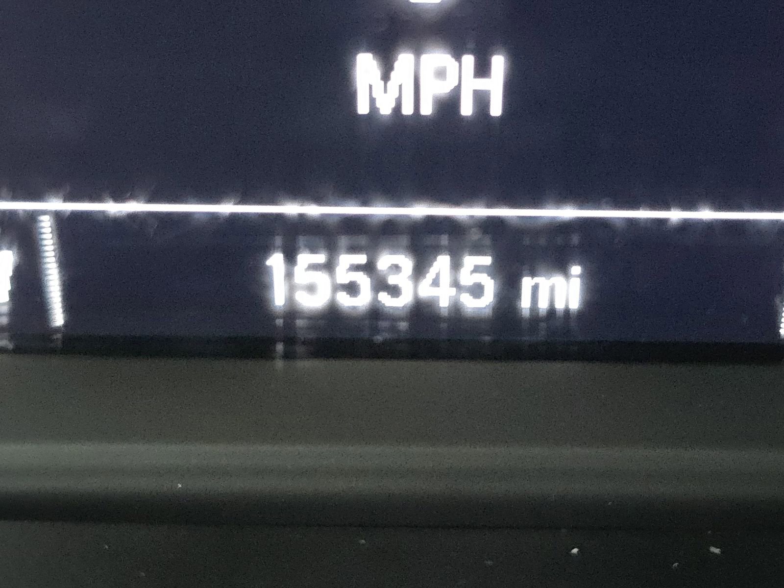 Used 2023 Chevrolet Traverse LT image 23