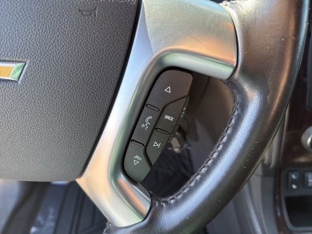 Used 2017 Chevrolet Traverse LT image 19