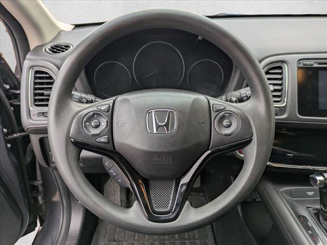 Used 2017 Honda HR-V EX image 11