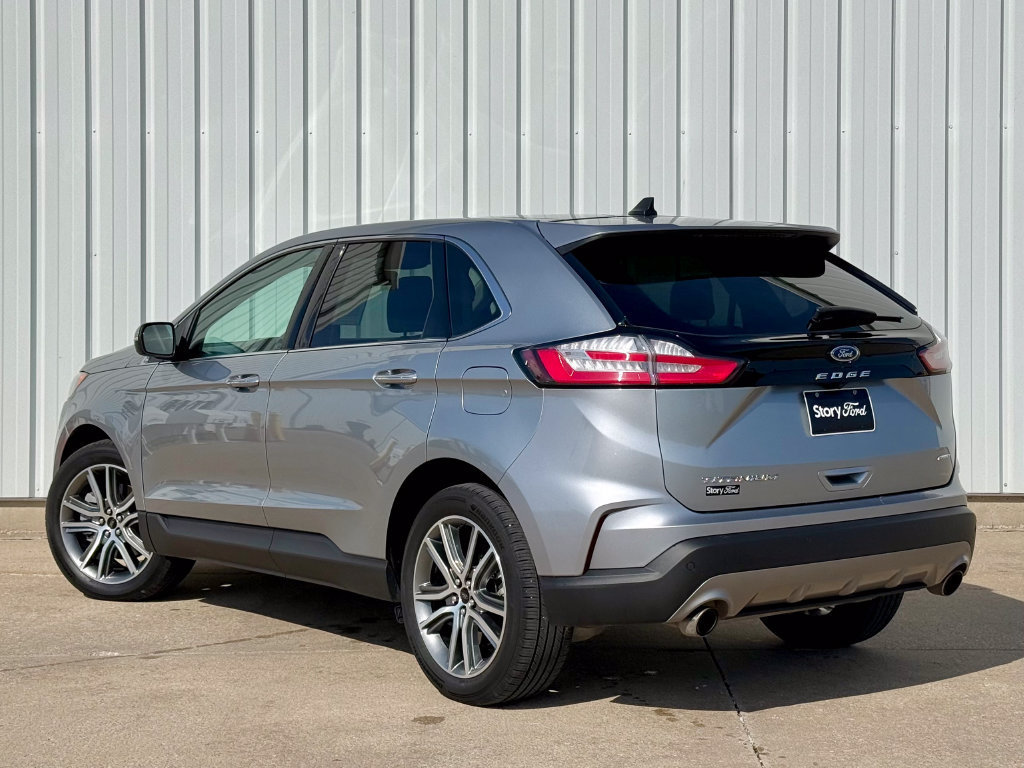 Used 2024 Ford Edge Titanium AWD/4WD image 4