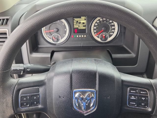 Used 2019 RAM 1500 Express RWD image 28