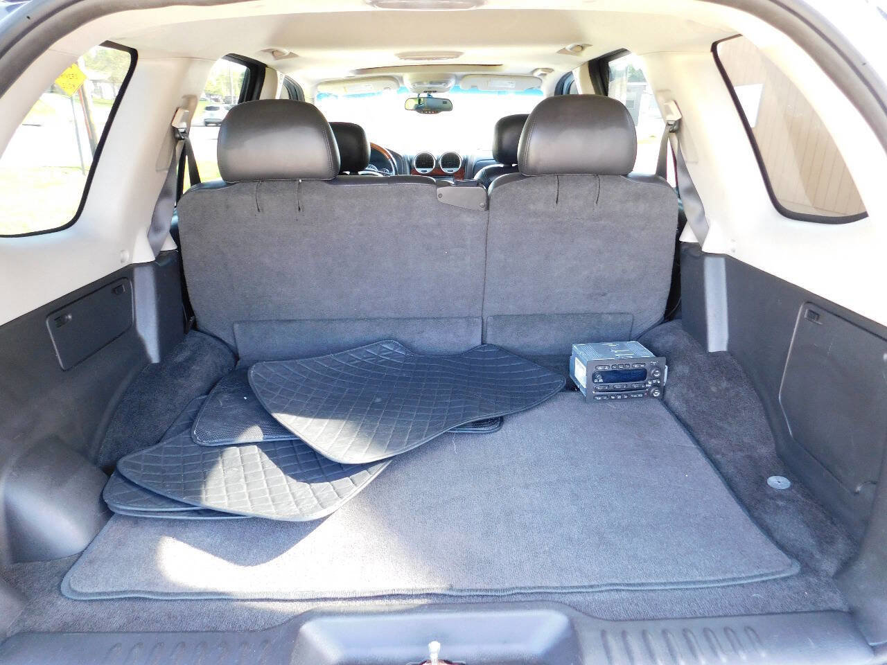 Used 2009 GMC Envoy Denali w/ Sun And 6-Disc Cd Package image 19