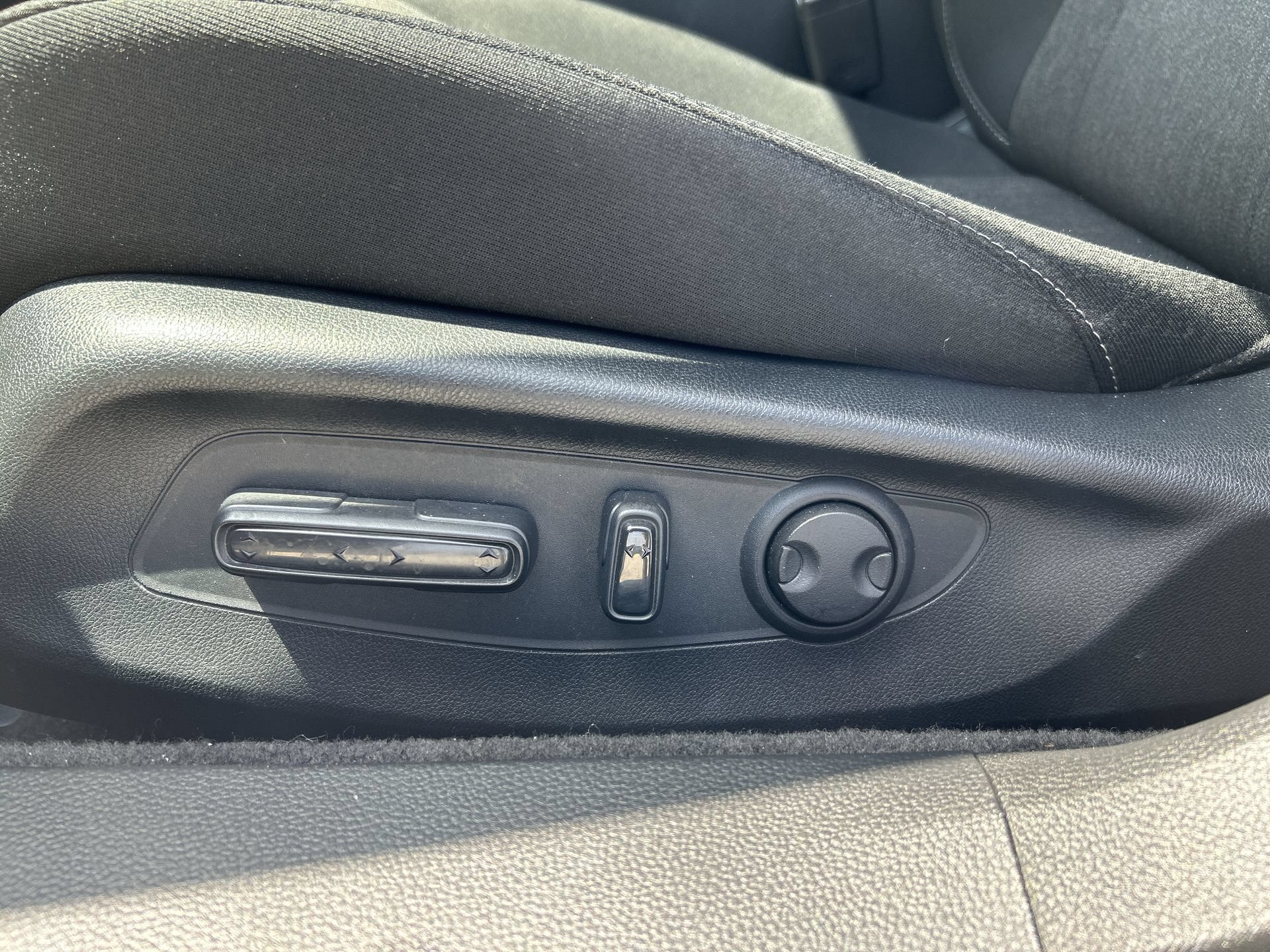 Used 2023 Honda Accord EX image 14
