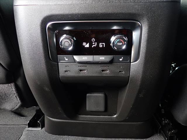New 2026 Chevrolet Suburban High Country AWD/4WD image 12