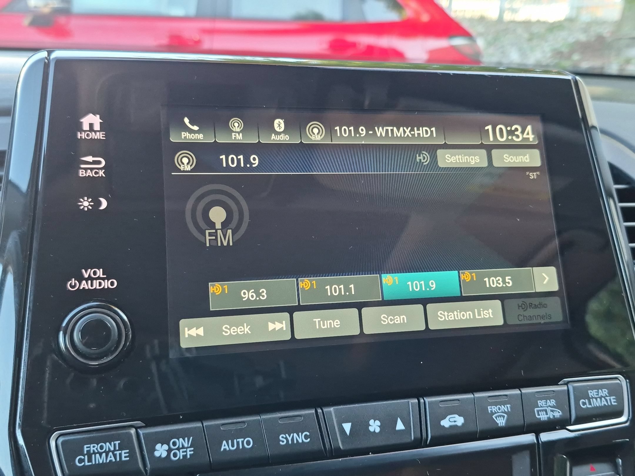 Used 2024 Honda Odyssey EX-L image 18