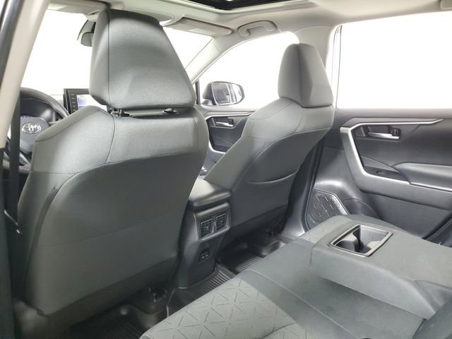 Used 2022 Toyota RAV4 XLE w/ Convenience Package image 11