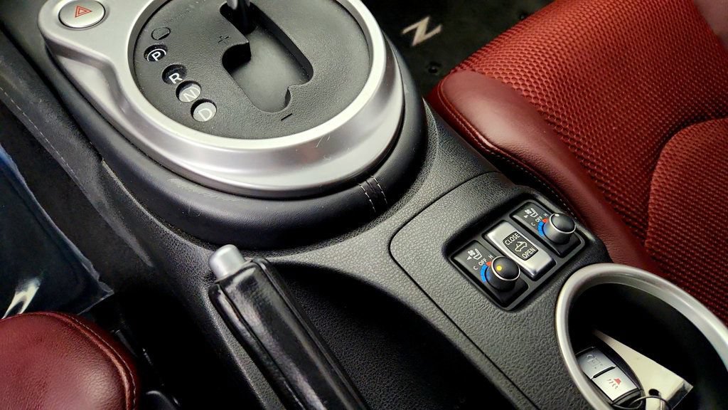 Used 2014 Nissan 370Z Touring w/ Navigation Package RWD image 17