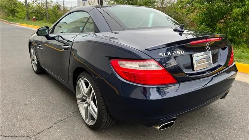 Used 2014 Mercedes-Benz SLK 250 image 13