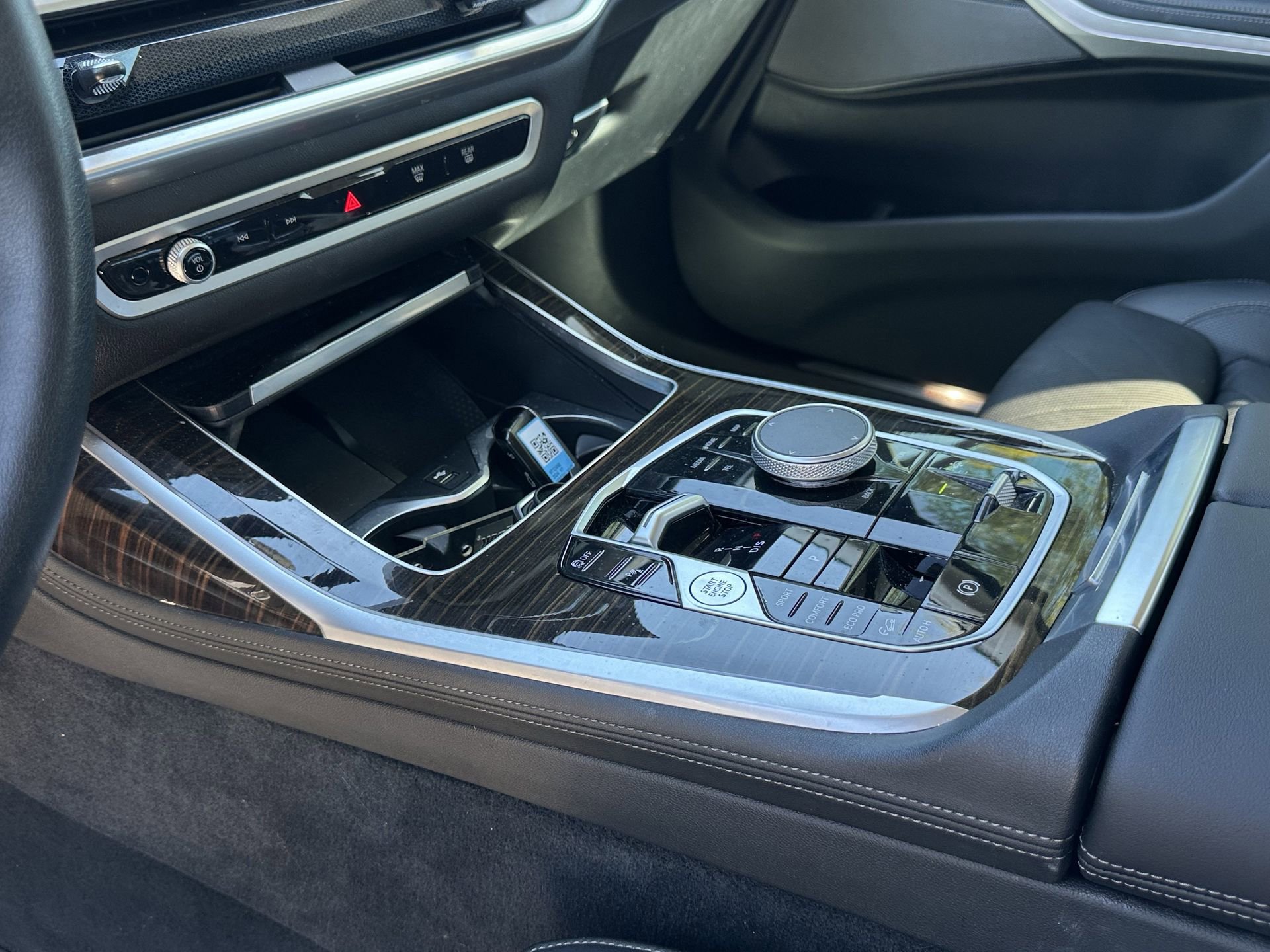 Certified 2024 BMW X7 xDrive40i w/ Premium Package image 20