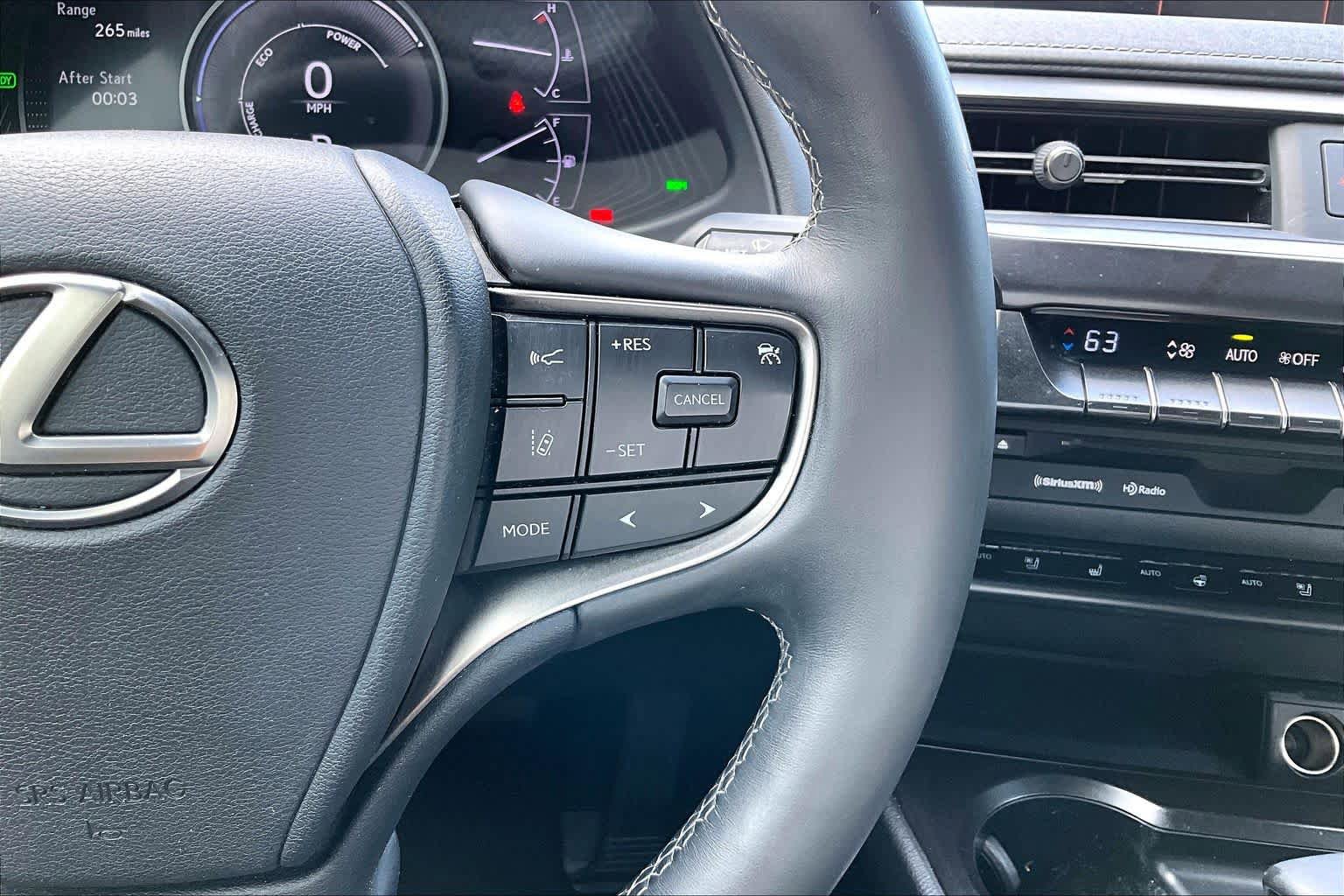 Used 2021 Lexus UX 250h w/ Premium Package AWD/4WD image 22