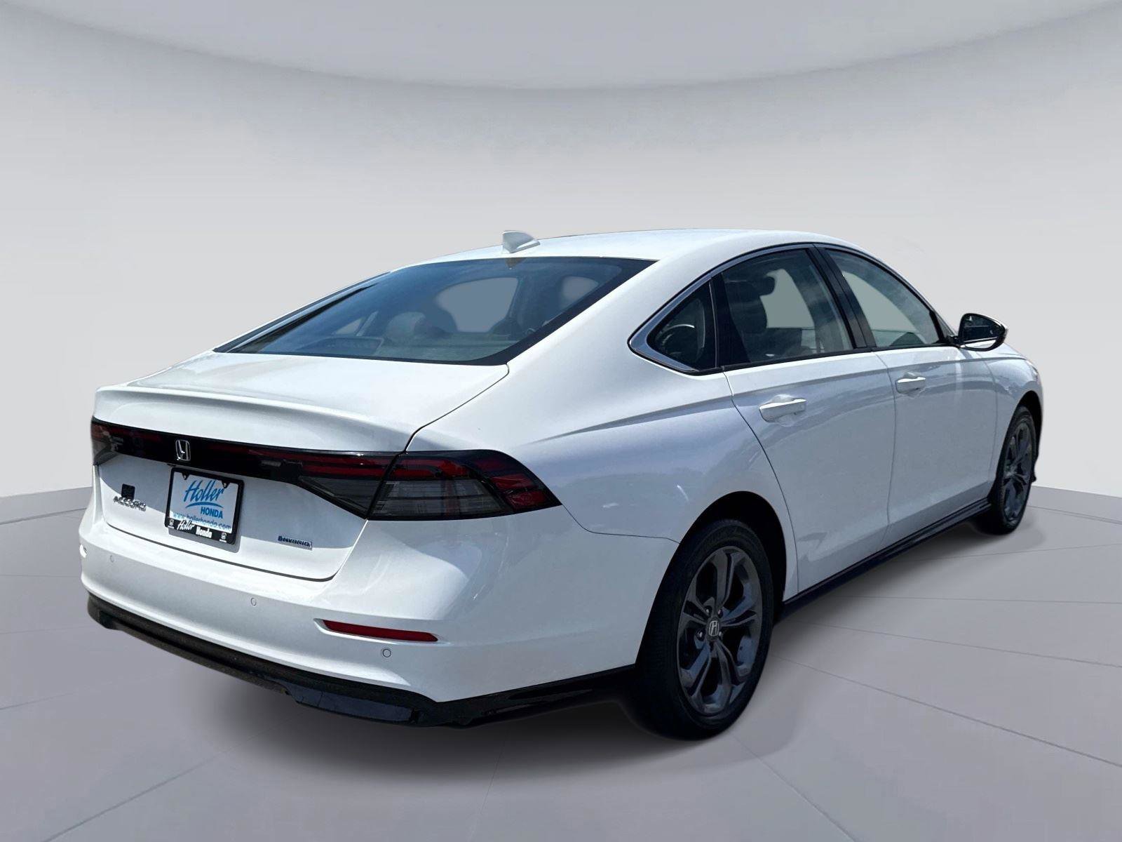 Used 2025 Honda Accord EX-L image 4