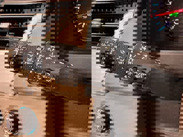 Used 2017 GMC Yukon SLE image 26