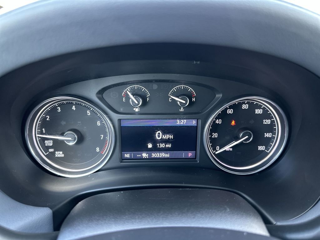 Used 2024 Buick Enclave Essence w/ Experience Buick Package AWD/4WD image 15