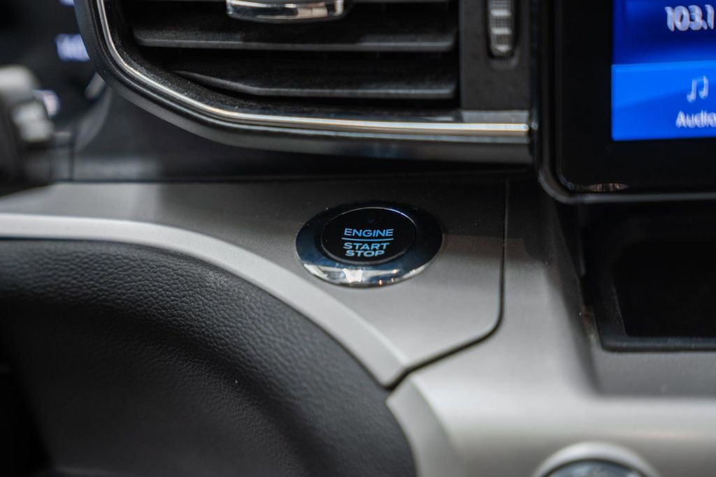 Certified 2021 Ford Explorer XLT w/ Equipment Group 202A image 29