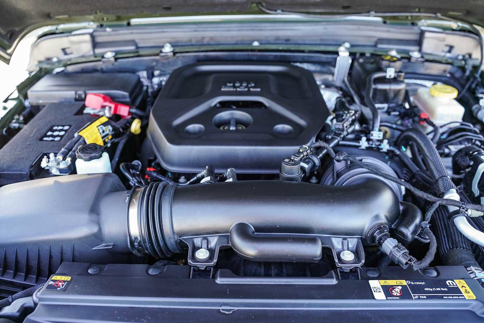 Used 2024 Jeep Wrangler Sport S image 24