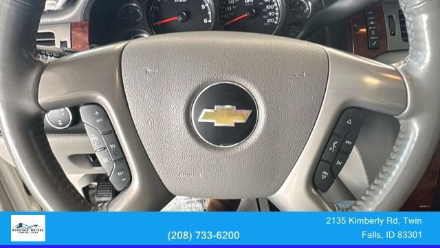 Used 2014 Chevrolet Suburban LTZ AWD/4WD image 21