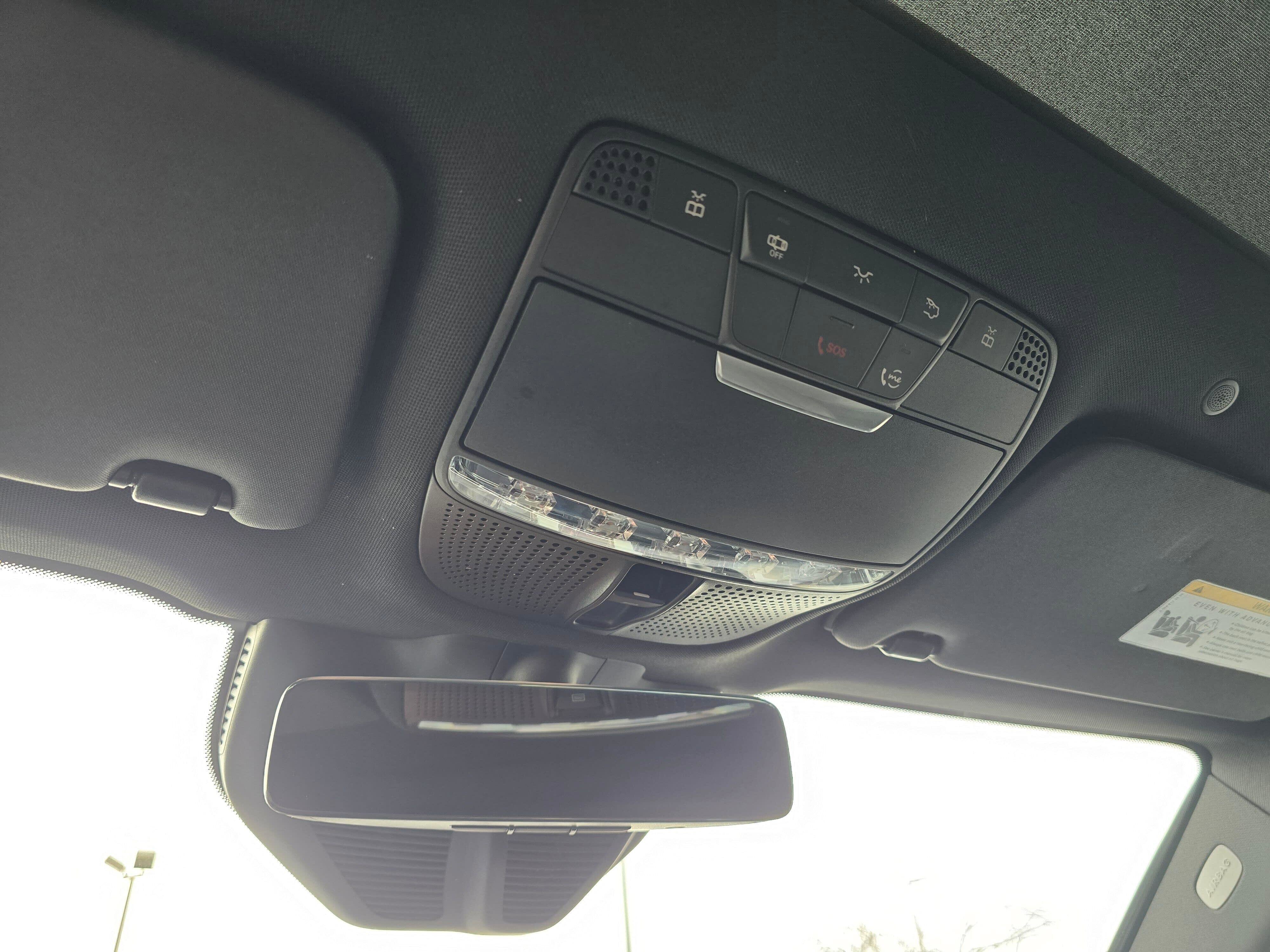 Used 2022 Mercedes-Benz GLC 300 4MATIC image 27