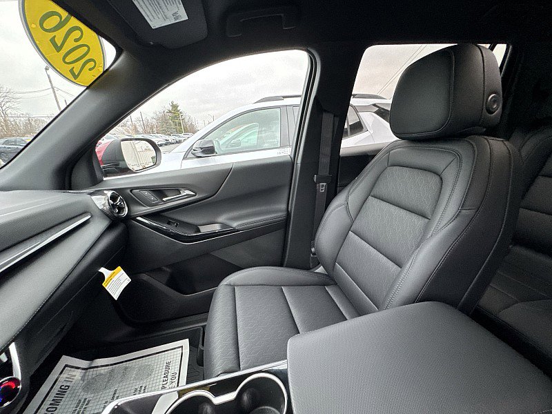 New 2026 Chevrolet Equinox LT w/ Convenience Package II image 14