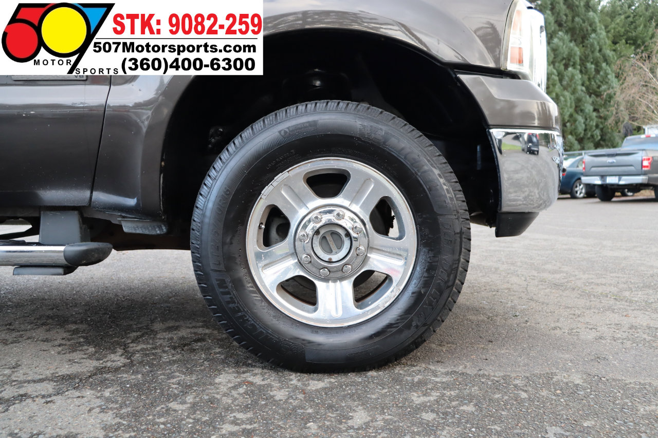 Used 2005 Ford F350 Lariat image 24