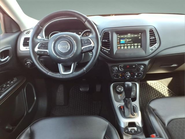 Used 2020 Jeep Compass Latitude w/ Popular Equipment Group AWD/4WD image 17