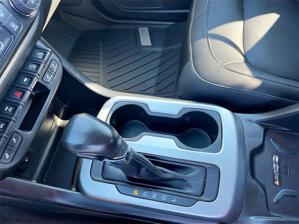 Used 2022 Chevrolet Colorado ZR2 w/ ZR2 Dusk Special Edition image 16