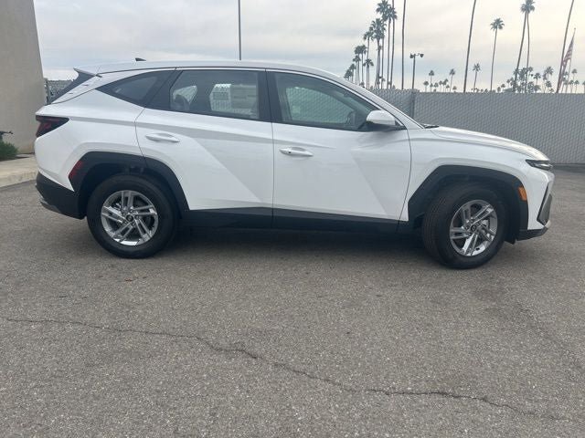 New 2026 Hyundai Tucson SE image 5
