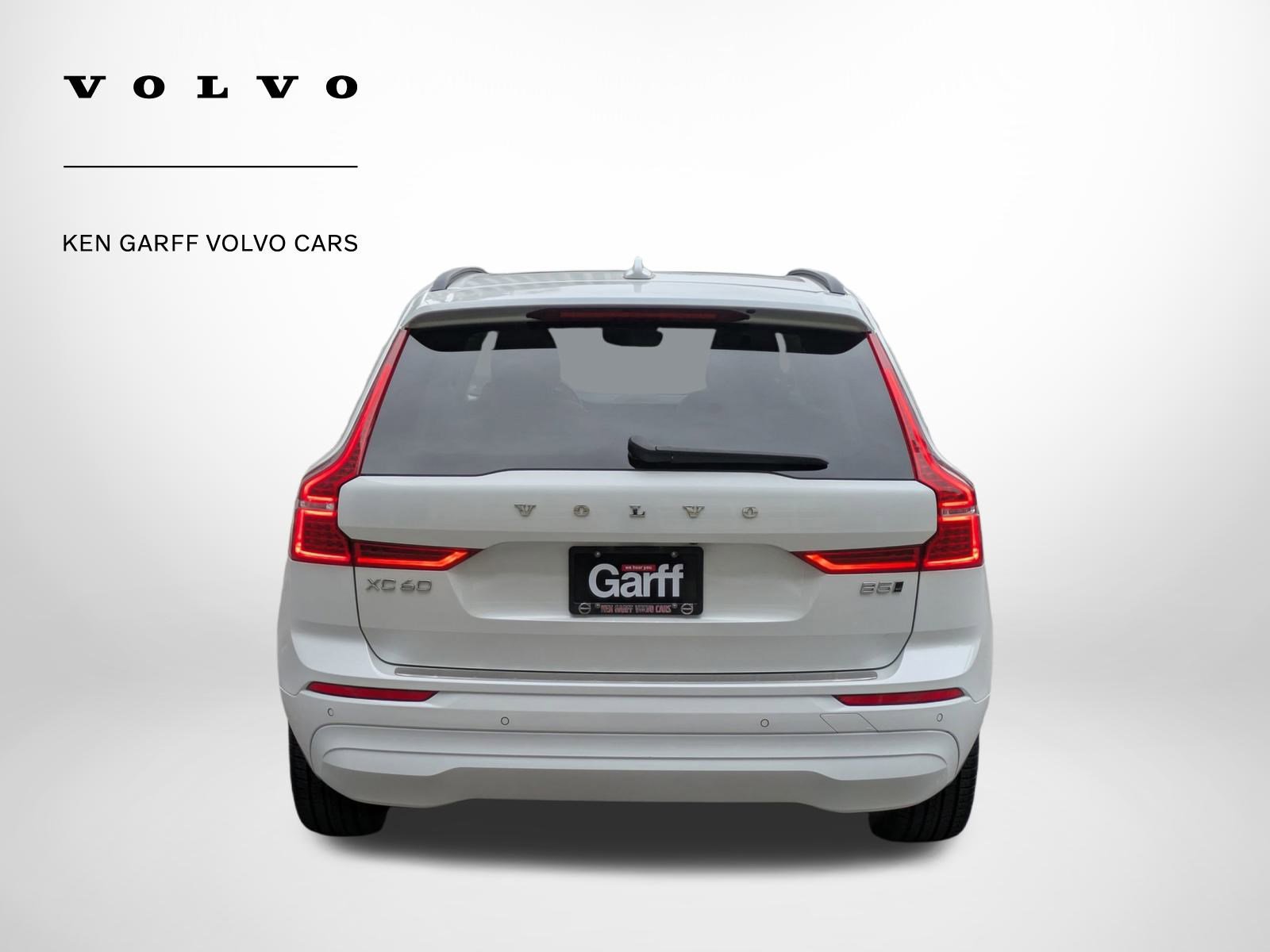 Certified 2023 Volvo XC60 B5 Core image 4