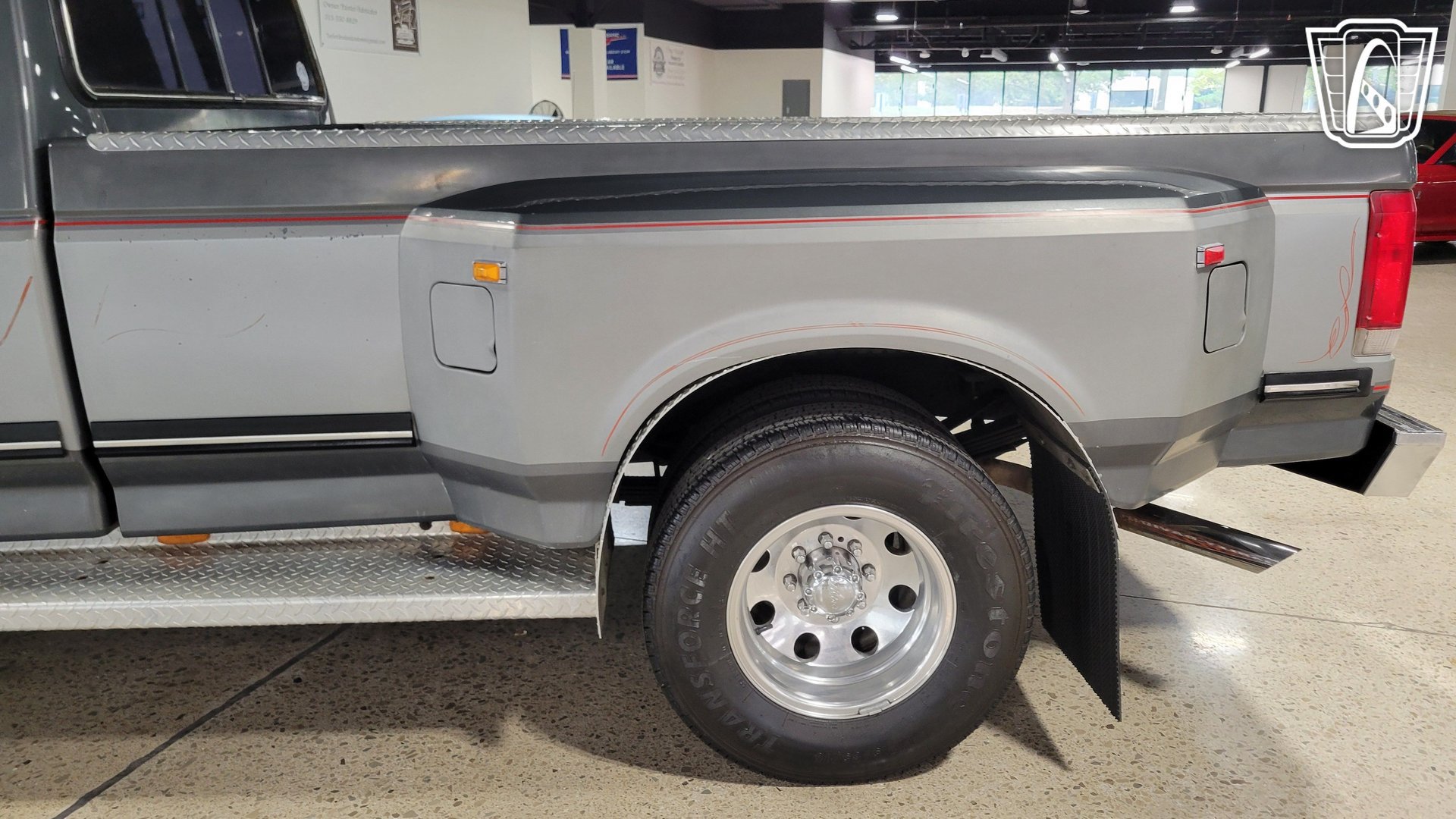 Used 1987 Ford F250 2WD SuperCab image 25