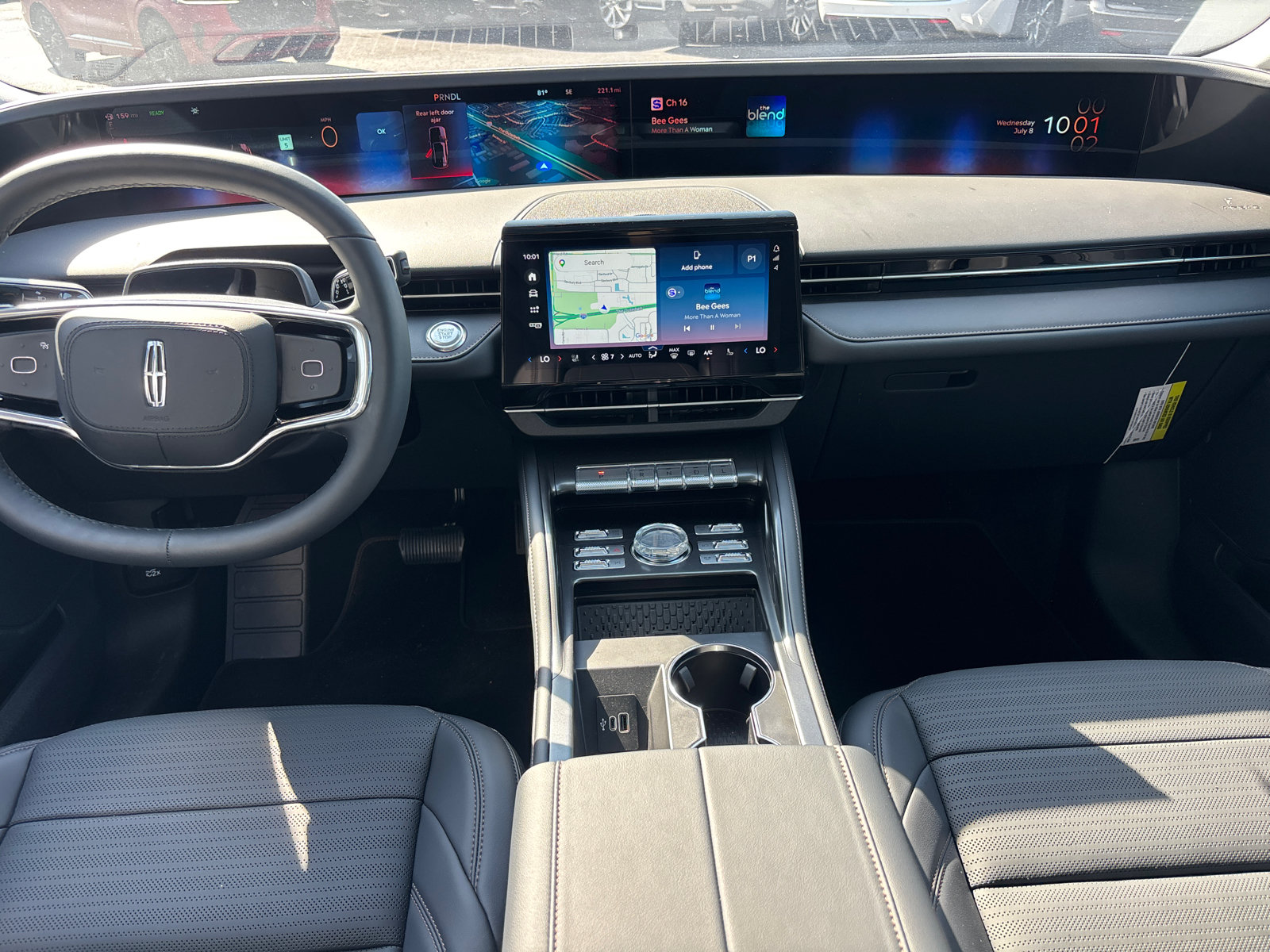 New 2026 Lincoln Nautilus Reserve AWD/4WD image 30