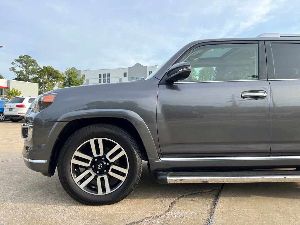 Used 2021 Toyota 4Runner Limited image 31