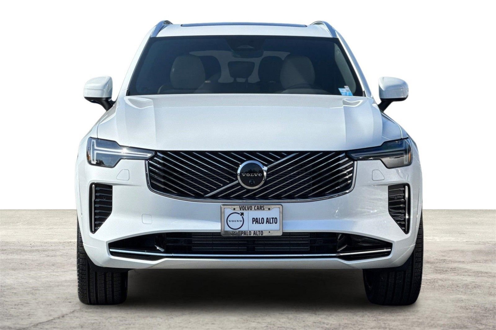 Used 2026 Volvo XC90 T8 Plus w/ Protection Package Premier AWD/4WD image 10