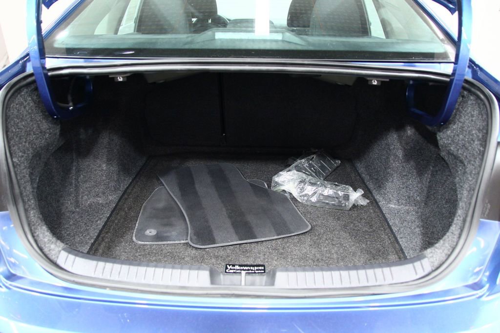 Used 2019 Volkswagen Jetta S image 26